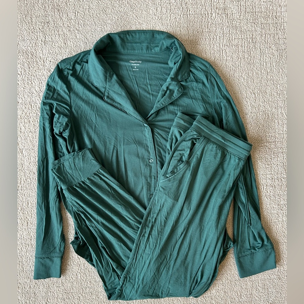 Gap Body TrueSleep green pajama set size small modal